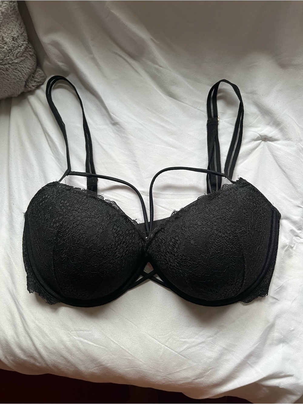 Victoria’s Secret PINK Strappy bra size 36DD